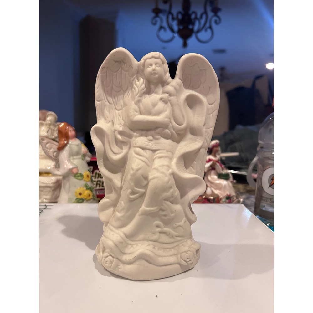 Angel Figurine Statue White‎ Ceramic Bisque Vintage Good Rose Detail